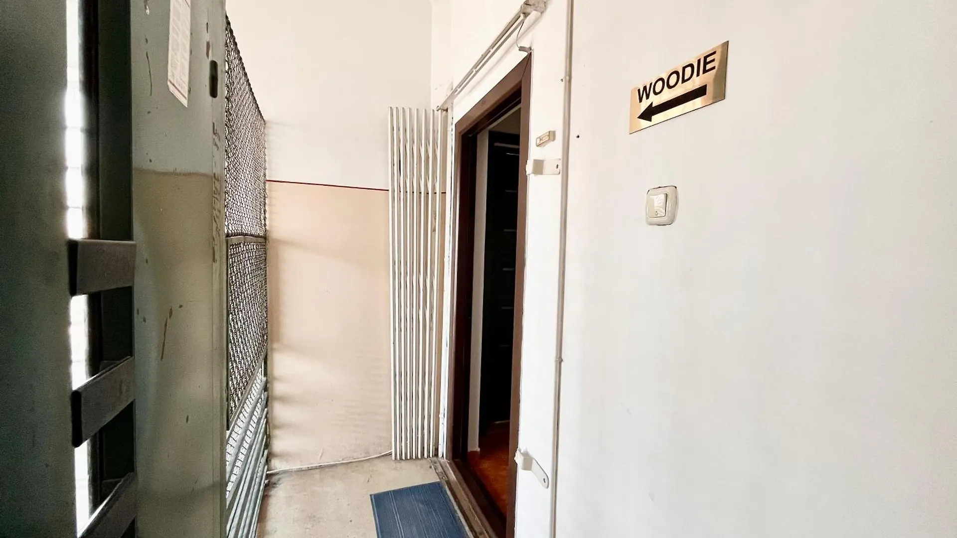 Woodie Apartment - Chic Retreat By Piata Unirii Bucharest
